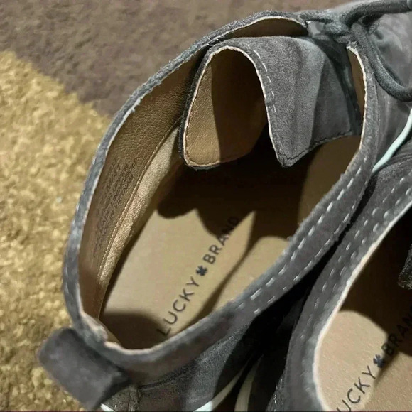 Lucky brand suede mens shoes - Picture 4 of 5